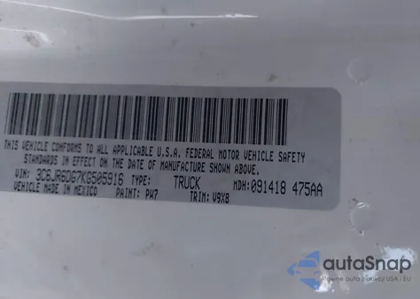 2019 Ram 1500 Classic Tradesman 4X2 8' Box from USA, damaged, VIN 3C6JR6DG7KG505916